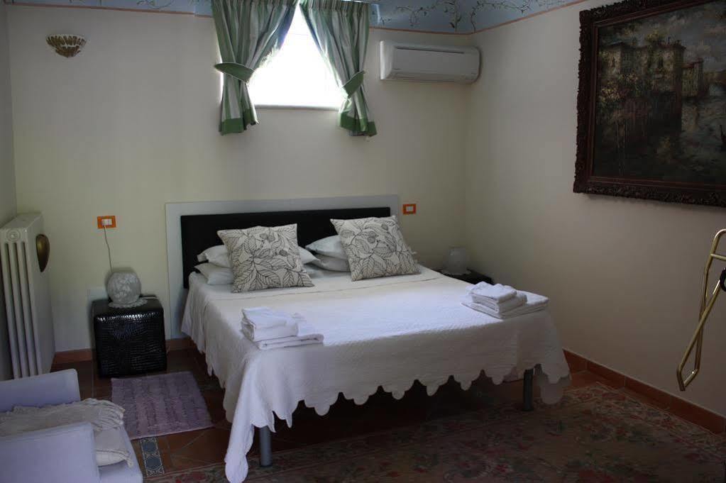 B&B Villa Floriana Tortoreto Екстериор снимка